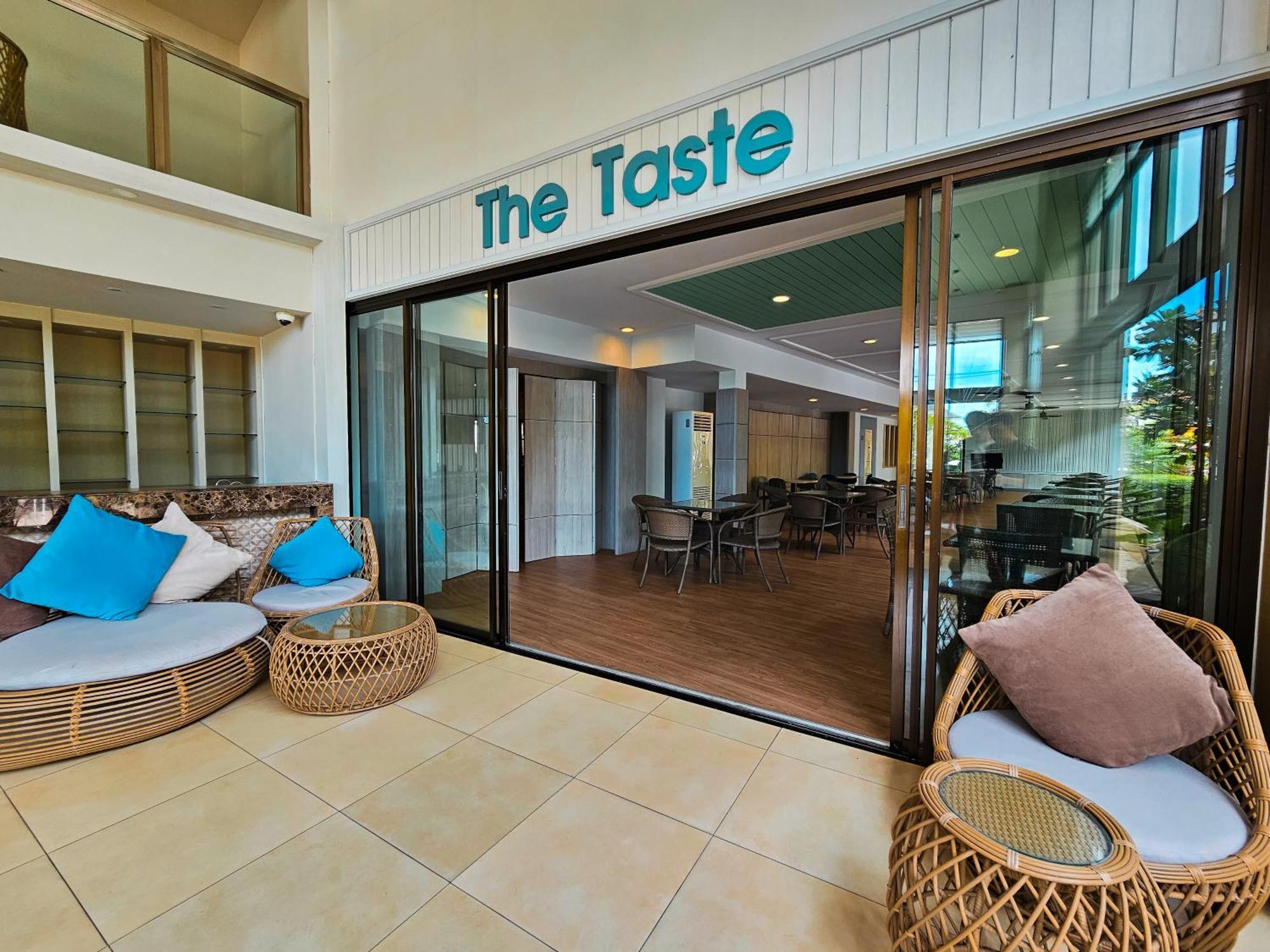 Recenta Suite Phuket Suanluang Eksteriør bilde