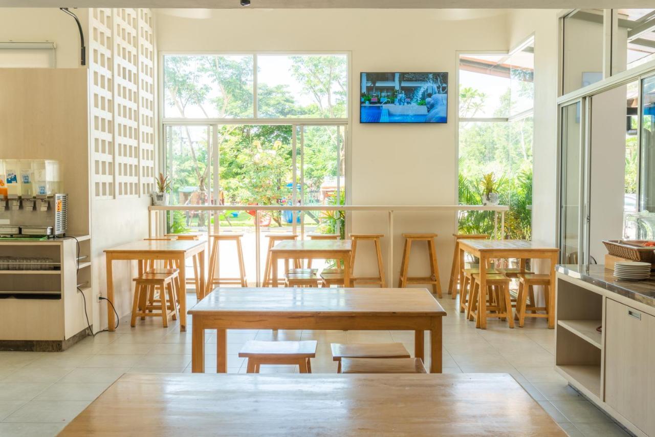 Recenta Suite Phuket Suanluang Eksteriør bilde